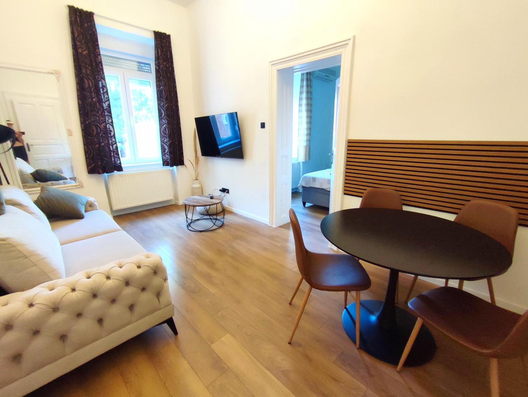 Apartment Heaven Downtown ซาเกร็บ ภายนอก รูปภาพ